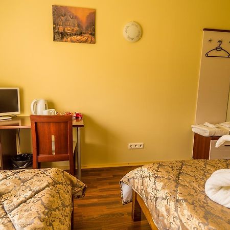 Manderley Hotel Tartu Ngoại thất bức ảnh